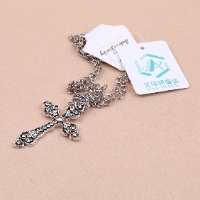 Wholesale cool fashion alloy cross chain necklace