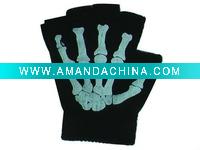 Lot of 100 New Fashion Significant Gloves Line