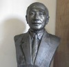 Bust figure sculpture