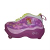 2011 cartoon stlye retratable 4 wheels girls flying shoes