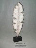Wholesale metal table art with leaf design
