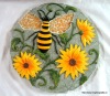 Polyresin garden bee with flower stepping